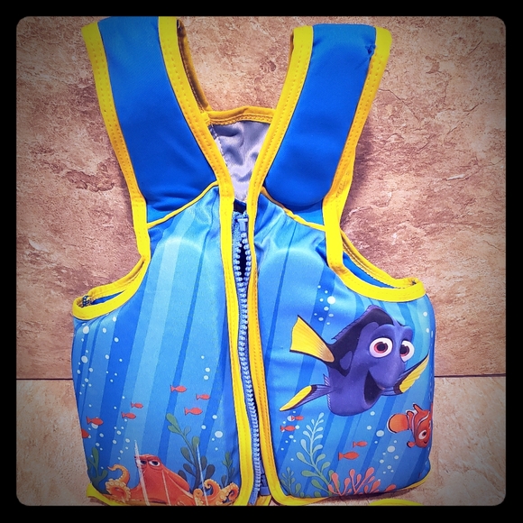 Kid's Swim Safety Vest - Picture 1 of 4